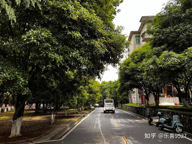 湖北科技学院本科助学班学长来洗白母校!